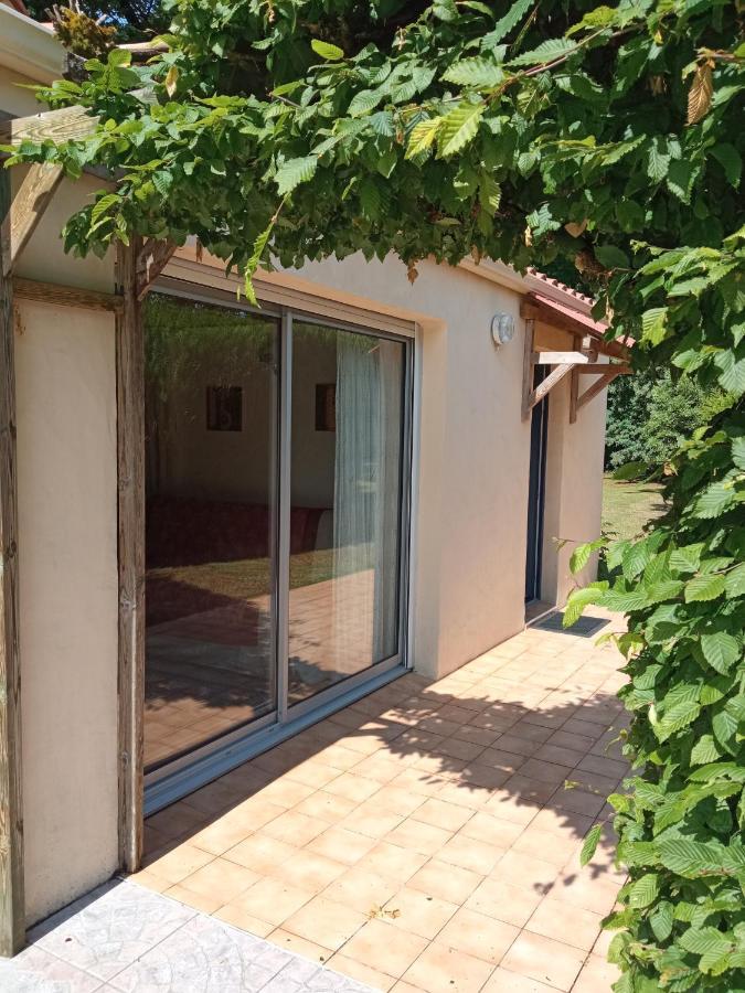 Gîte 2 personnes, proche mer Challans Extérieur photo